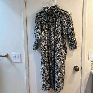 Mirth Caftans Floral Print Knee Length Dress - Size extra small